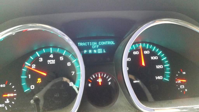 TRACTION CONTROL OFF