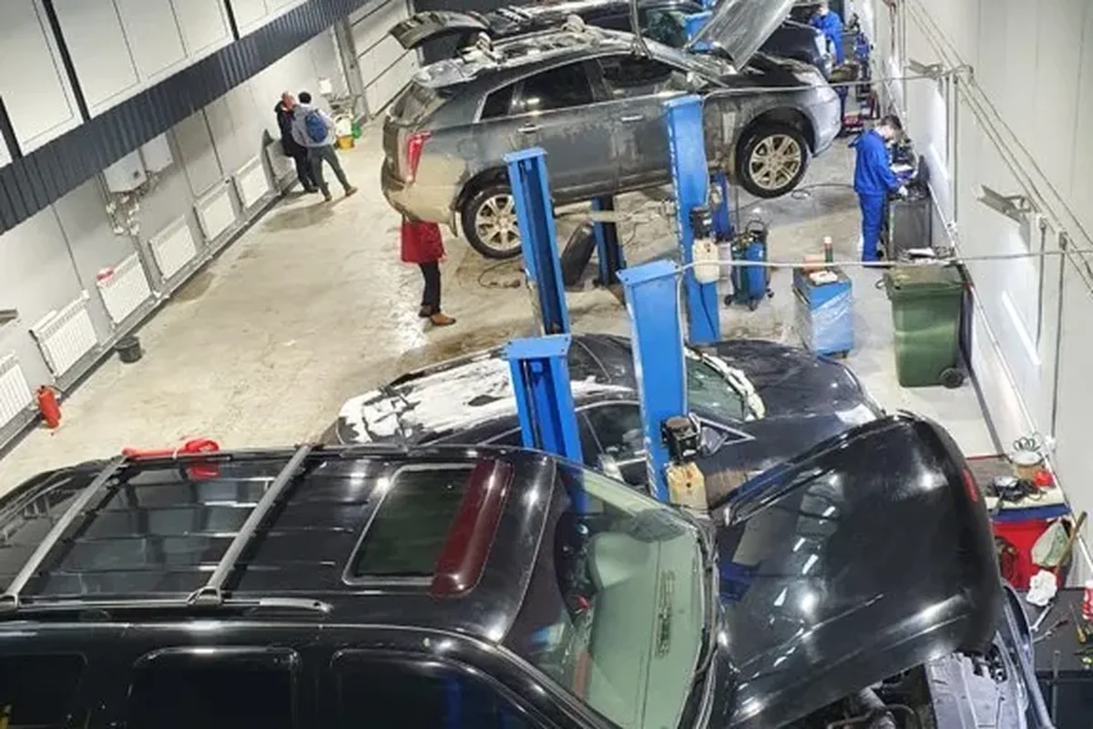 Адаптация АКПП Escalade после ремонта в техцентре LUCKY в Москве