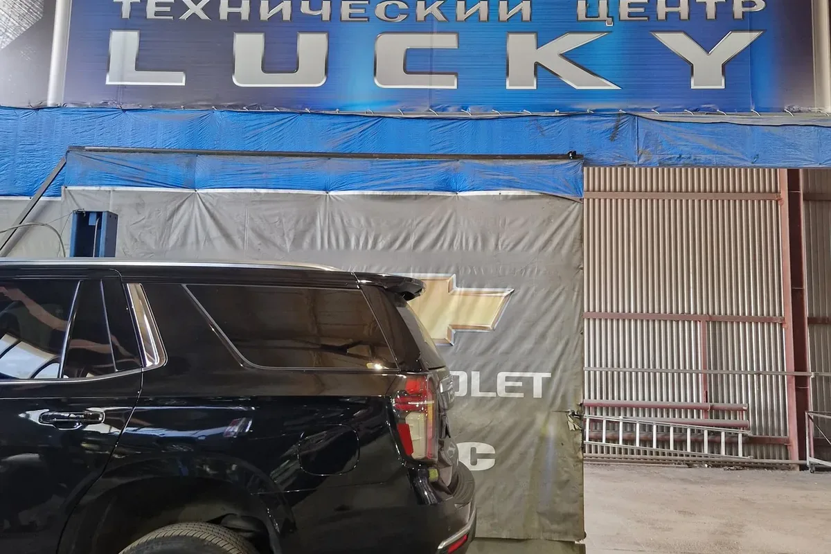 Замена тормозных дисков Cadillac Escalade в техцентре LUCKY